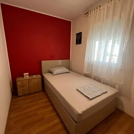 Family House Antonio Kastel Novi